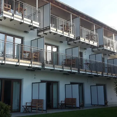 Sempt Hotel 3*
